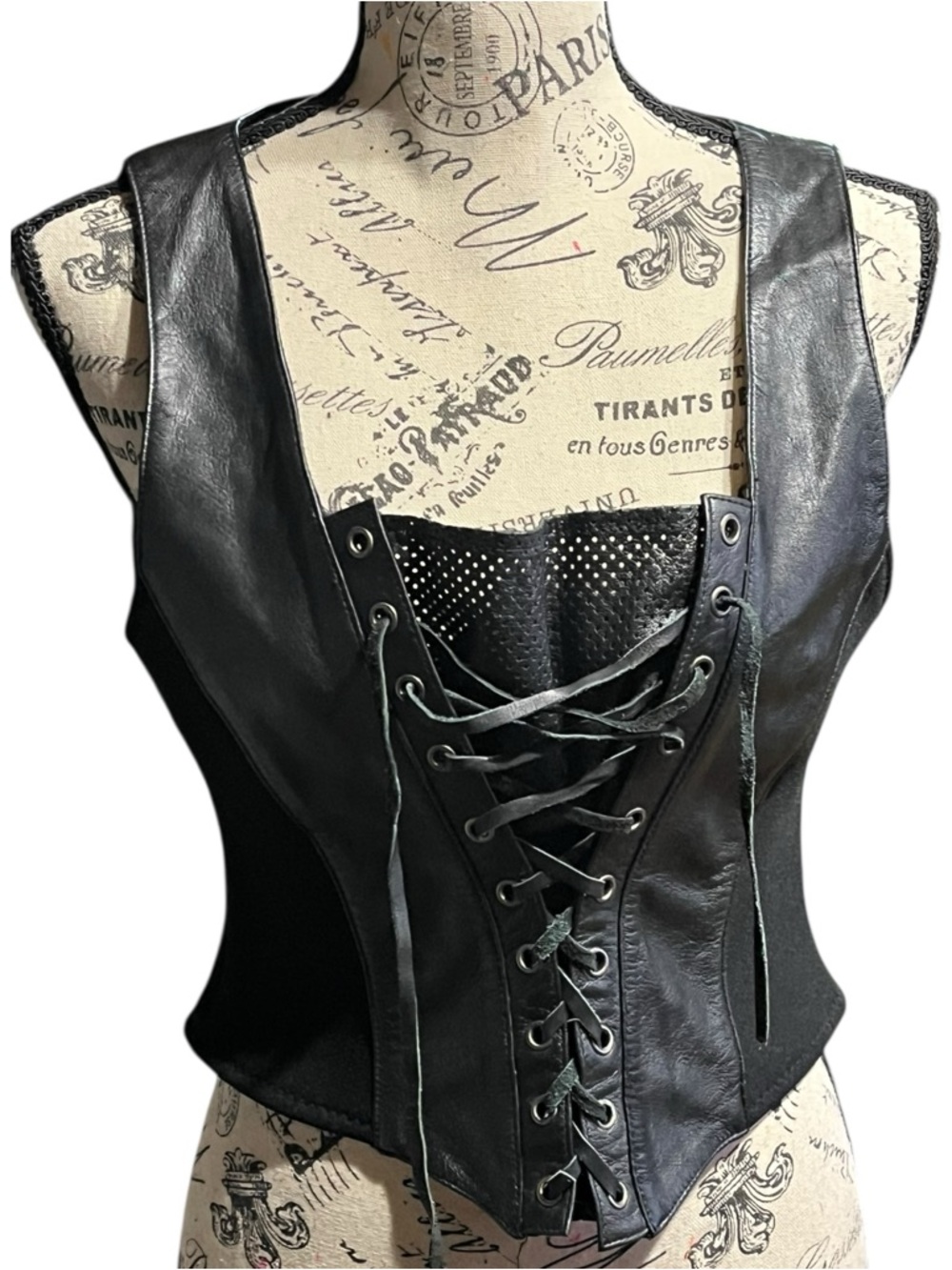 VTG First Genuine Leather Lace Up Corset Steampunk Gothic Vest in size Large